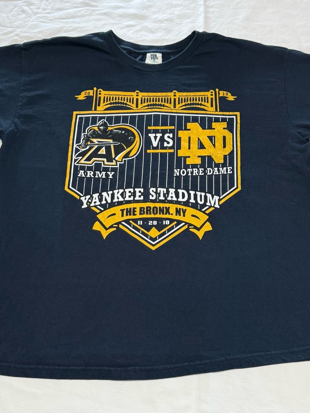 Notre Dame vs Army Yankee Stadium Graphic T-Shirt - Navy & Gold
